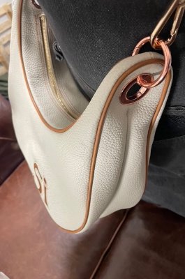 commandes sur-mesure de sac en cuir - Sac SI 3 - yvon morin commandes sur-mesure de sac en cuir - Sac SI - yvon morin