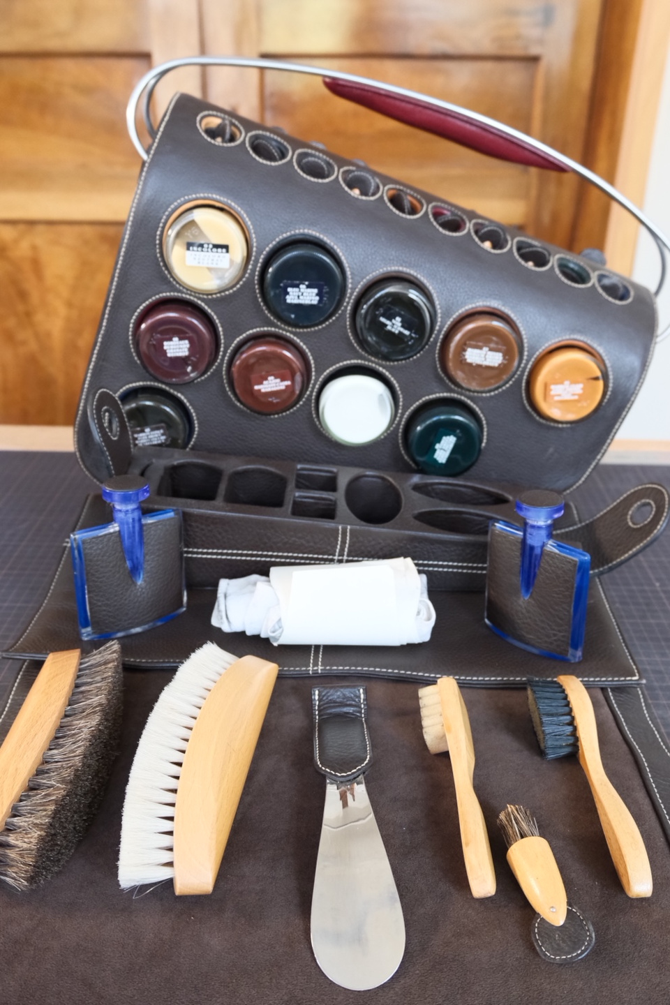 commandes sur-mesure de sac en cuir - necessaire de cireur - yvon morin commandes sur-mesure de sac en cuir - necessaire de cireur - yvon morin