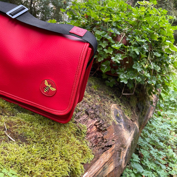 creation de sac en cuir sur-mesure - skai imitation cuir de veau - yvon morin creation de sac en cuir sur-mesure - skai imitation cuir de veau - yvon morin